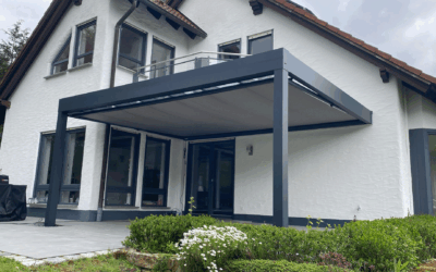 Auftrag: Terrassenüberdachung unter Balkon